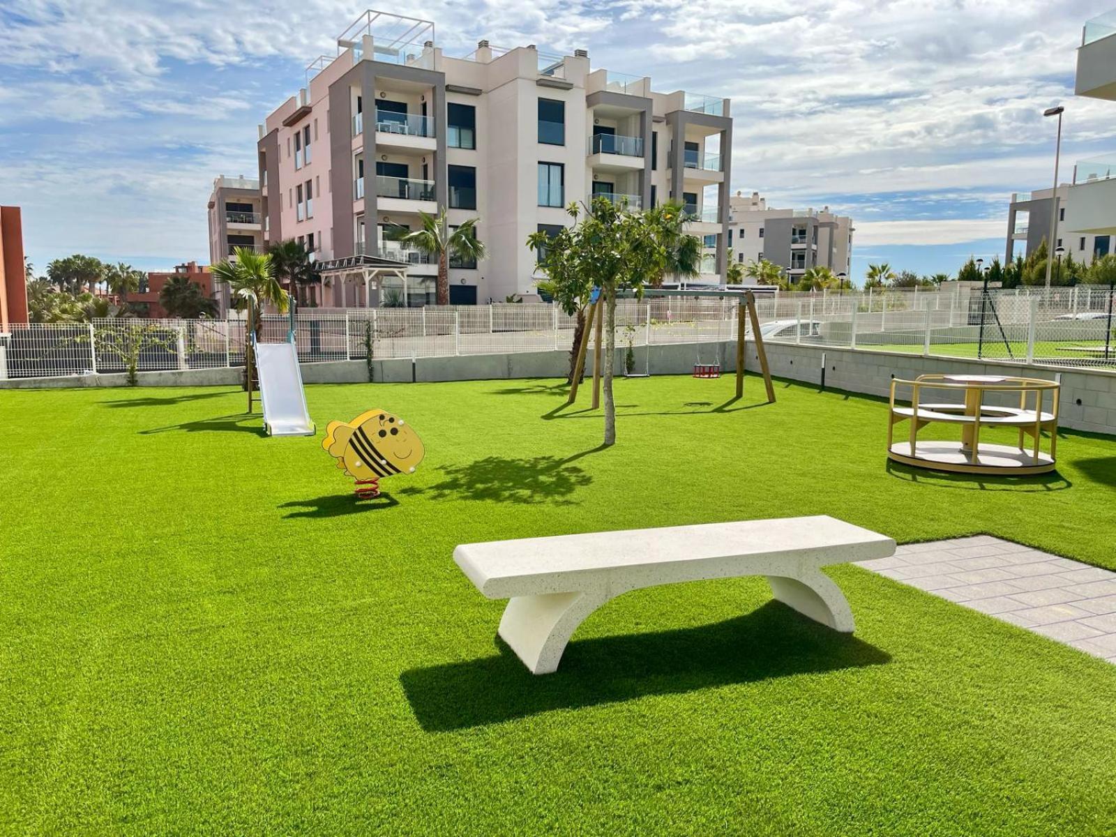 Valentino Golf 33 With Garden And Pool View Apartment Villacosta Exterior photo